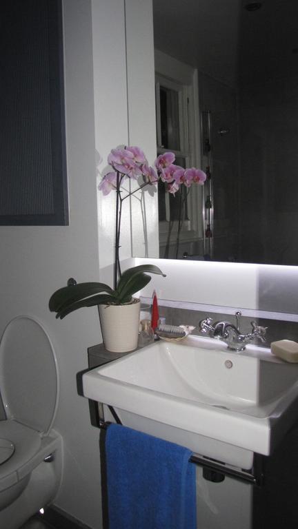 Holmewood Homestay London Exterior photo